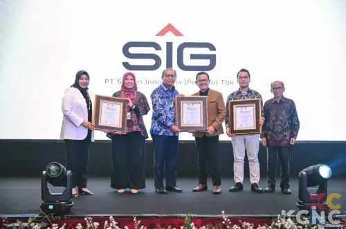 Transformasi SDM SIG Berbuah Tiga Penghargaan di Indonesia HR Excellence 2026