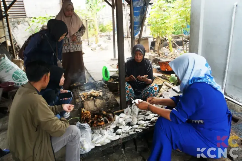 Dari Desa Glondonggede, SIG Buktikan UMKM Bisa Naik Kelas