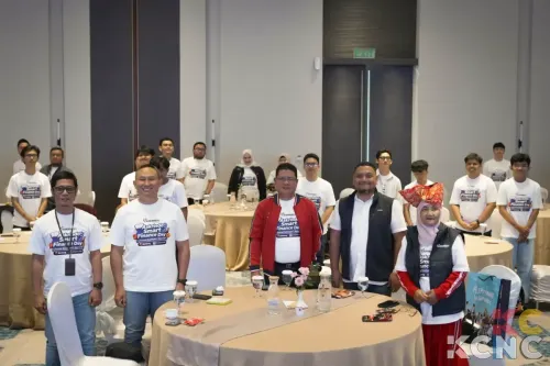 Askrindo Perluas Literasi Keuangan Generasi Muda Sekaligus Pererat Kemitraan