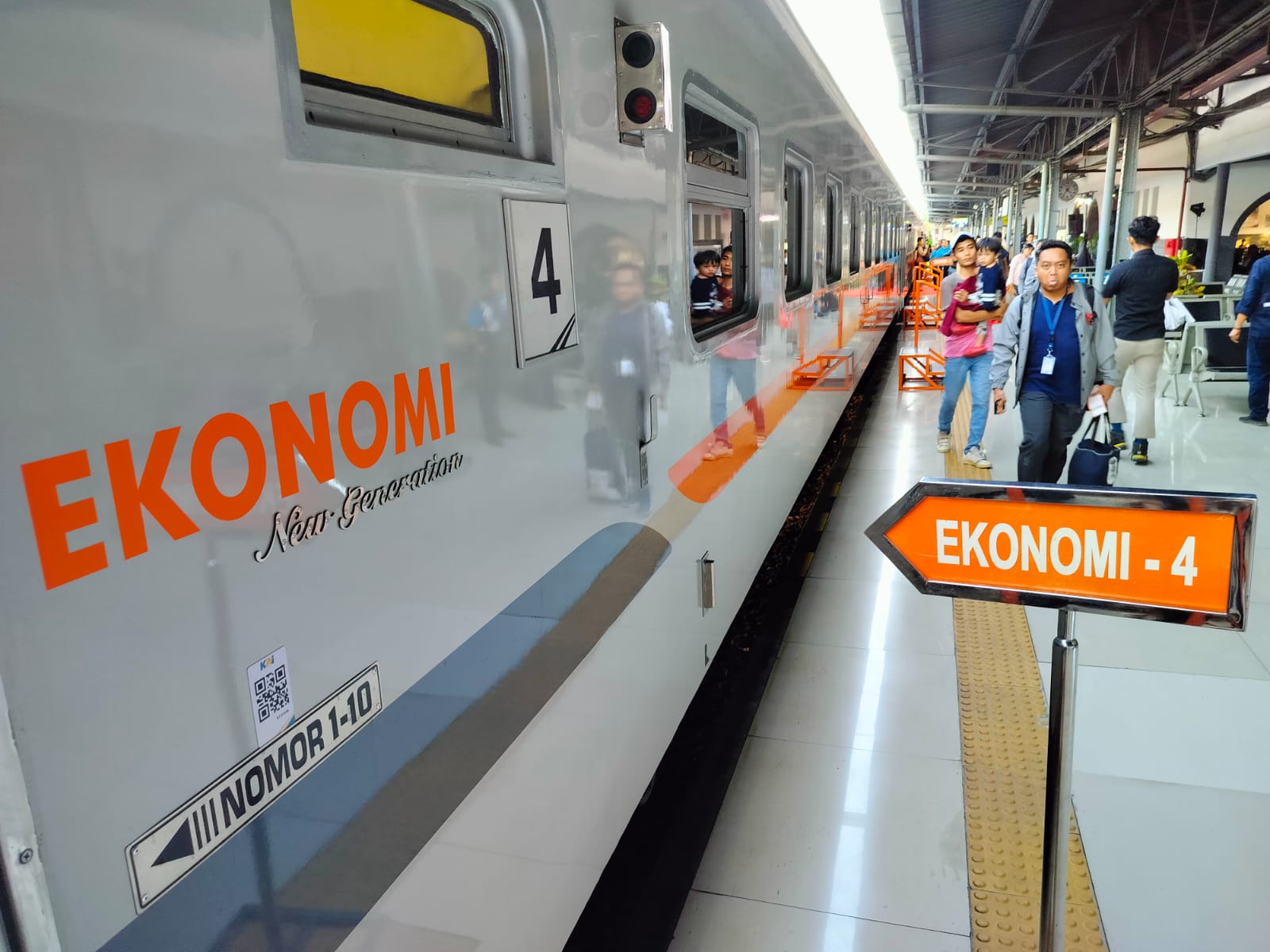 KAI Daop 1 Jakarta Sampaikan Permohonan Maaf, Berikut Sejumlah Perjalanan KA Yang Masih Dibatalkan