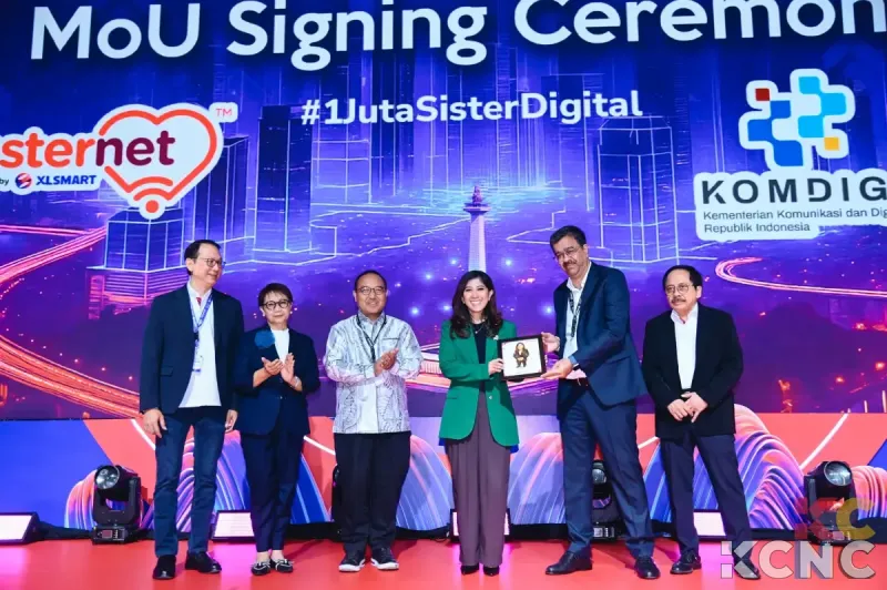 Kemkomdigi dan XLSmart Berkolaborasi Tingkatkan Literasi Digital Perempuan