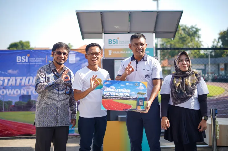 BSI Maslahat dan BSI Resmikan Water station Serta Salurkan Beasiswa