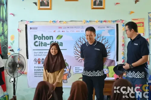 Askrindo Hadirkan Kelas Inspiratif di Kabupaten Maros, Dorong Pendidikan Berkualitas