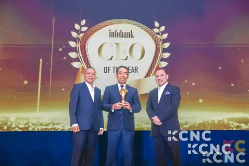 Direktur Utama Askrindo Raih Penghargaan Indonesia CEO of The Year 2025