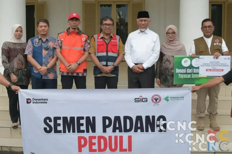 Tanggap Darurat: SIG Evakuasi Korban dan Salurkan Ribuan Paket Sembako di Sumatra