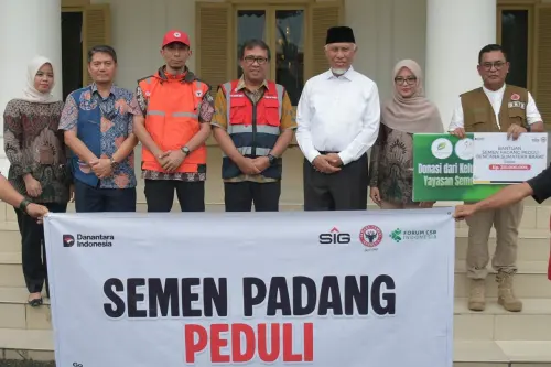 Tanggap Darurat: SIG Evakuasi Korban dan Salurkan Ribuan Paket Sembako di Sumatra