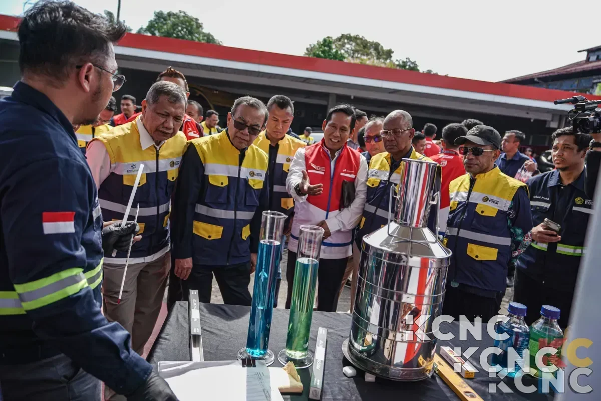 Pertamina Patra Niaga Bersama Wamen ESDM Tinjau Kesiapan Distribusi Energi di Jawa Barat