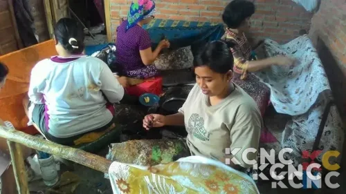 Andalkan Digitalisasi, Rumah BUMN SIG Bantu UMKM Batik Rembang Tembus Pasar Global